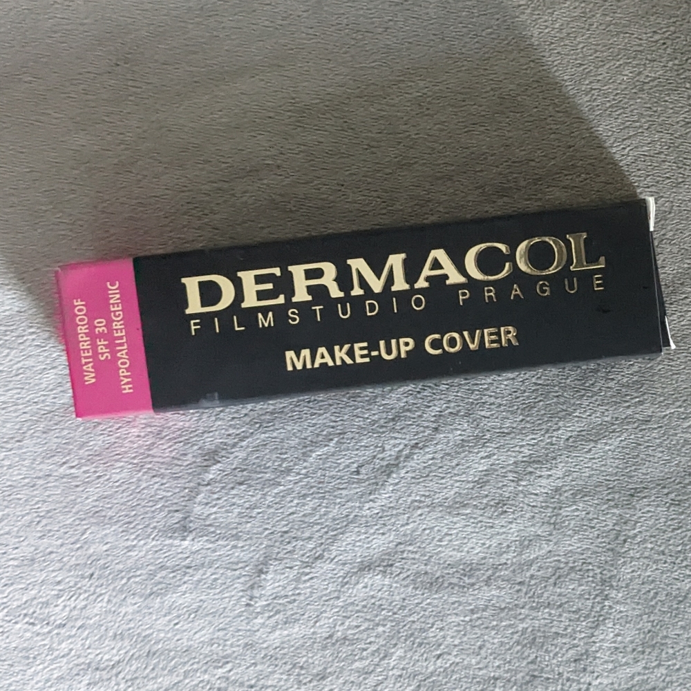 Dermacol Make-up cover in shade 208 ( light)